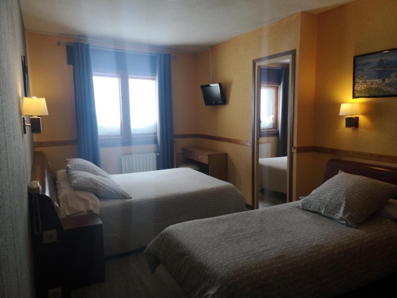 Hotel Copacabana Pas De La Casa Kültér fotó